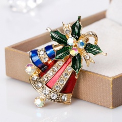 New Brooches With Cute Christmas Series Charms Santa Clause Fashion Men Women's Pins Brooches Jewelry For Cloth Decorations Bell