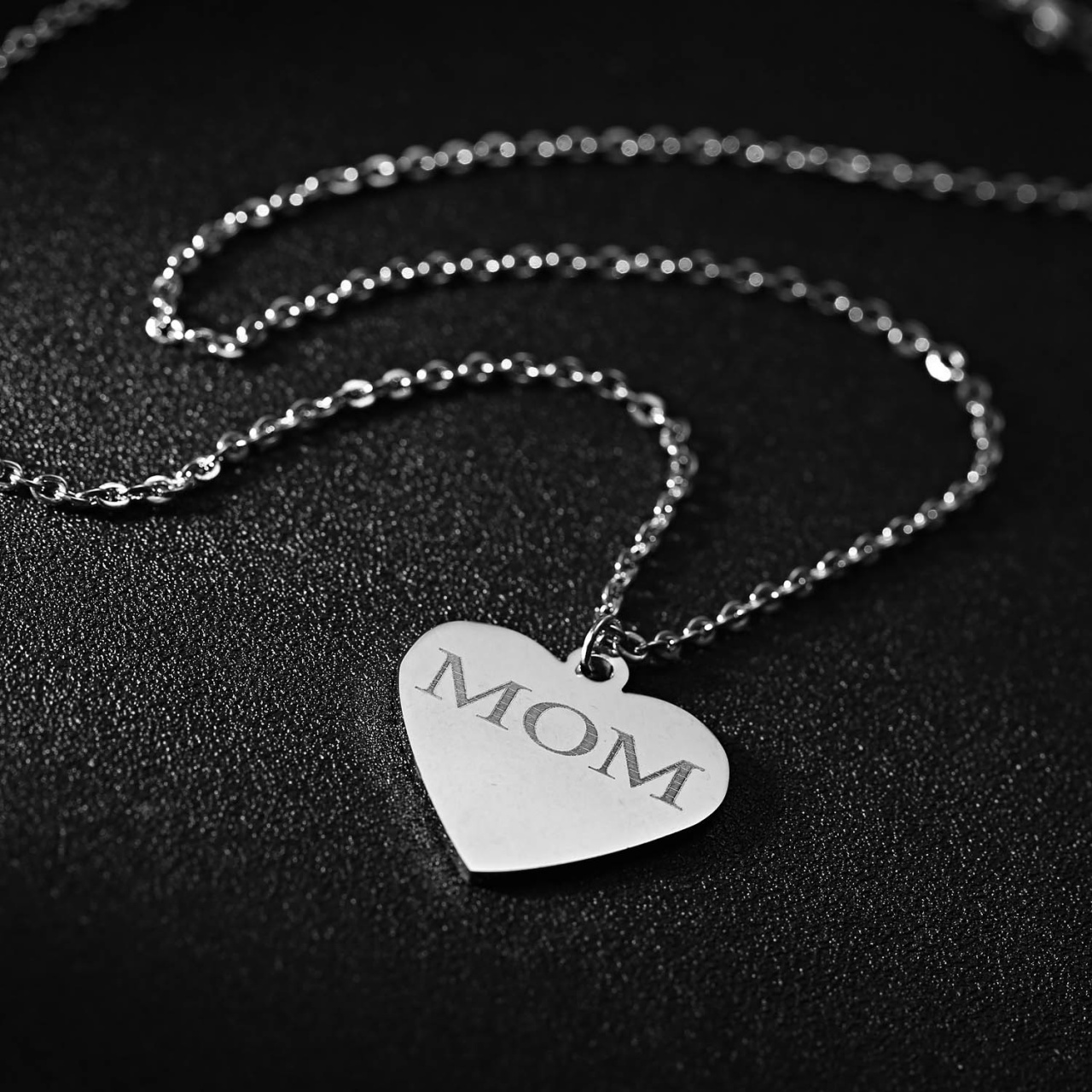 fashion love smooth stainless steel lettering necklace necklace