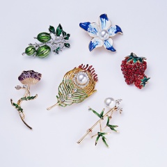 New Fashion Bamboo Leaf Flower Plant Brooch Rhinestones Lapel Pins Brooches for Women Men in Assorted Designs Plant2