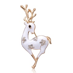 Rinhoo 1pc Rhinestone Wreath Elk Deer Head Brooch Enamel Metal Christmas Brooches Winter Coat Clothes Badge Jewelry for Women Elk 2