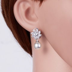 Cute Crystal Flower Imitation Pearl Dangle Ear Clip Women Party Jewelry flower pearl