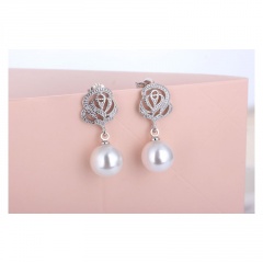 Luxury Romantic Rose Flower Imitation Pearl Earrings for Women Jewelry white