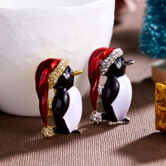 Animal Pin Panda Mama and Baby Penguin Brooch Button Pins Denim Jacket Pin Badge Childlike Gift Jewelry for Kid White