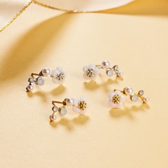 Elegant Flower Imitation pearl Stud Earrings for Women Girl Jewelry Gift Gold
