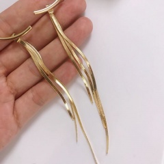 Long Tassel Chain Stud Earrings Gold