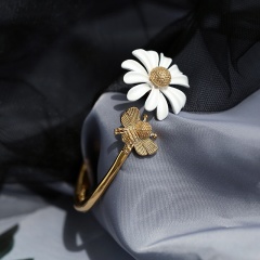 Small Daisy paint open adjustable ring gold