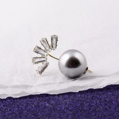 New Fashion Peacock Anti-slip Small Pin Pearl Collar Pin Brooch Female Charm Jewelry Gift Peacock 2