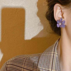 Wholesale Purple Flower Stud Earrings Purple