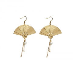 Gold Fan Shape Tassel Pearl Dangle Earring for Women Fan