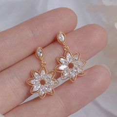 Inlaid White CZ Flower Dangling Earring Gold