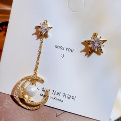S925 Silver Needle Asymmetrical Five-pointed Star Moon Pearl Earring (size 1cm+5cm) gold
