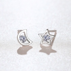 S925 Silver Star and Moon Stud Earrings (0.7*0.7cm) platinum