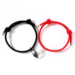 2pcs/set Black + white wishing stone couple stitching magnetic magnet love necklace (chain length  62+5cm) Red black Bracelet