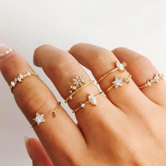 Flower Star Moon Rhinestone Joint Ring Set (size #5-#7) gold 7pcs/set