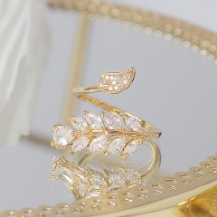 Devil tail leaf cubic zirconia open copper ring gold