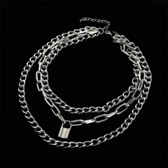 Multilayer exaggerated O-chain chain lock pendant necklace (chain length 33-55+7cm) silver