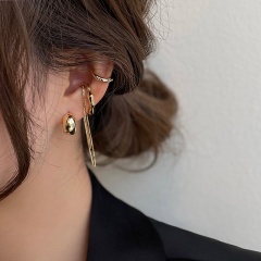 Three-piece set of irregular metal chain ear bone clip earrings (material: alloy / size: ear clip diameter about 1.2cm) Metal chain