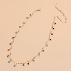 Golden colored eyes short card neck chain necklace (material: alloy + beads / circumference: 34+5cm) Gold 1